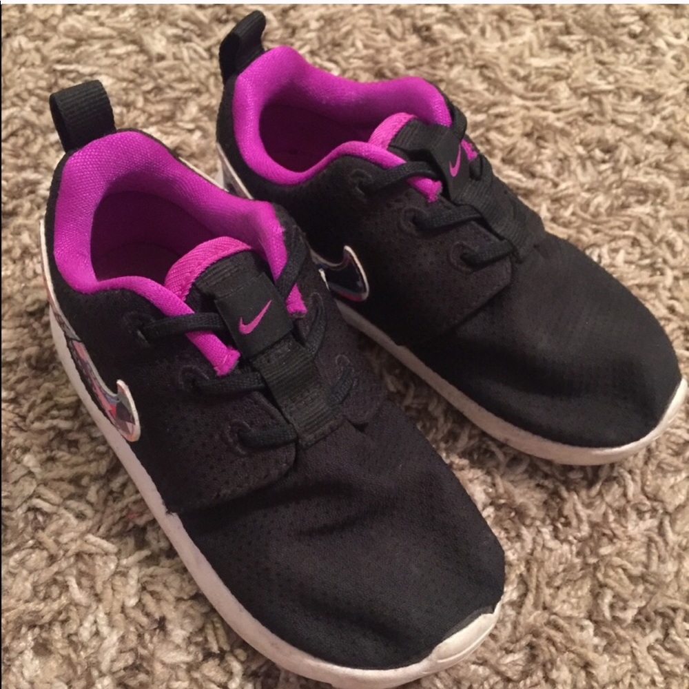 8c Nikes